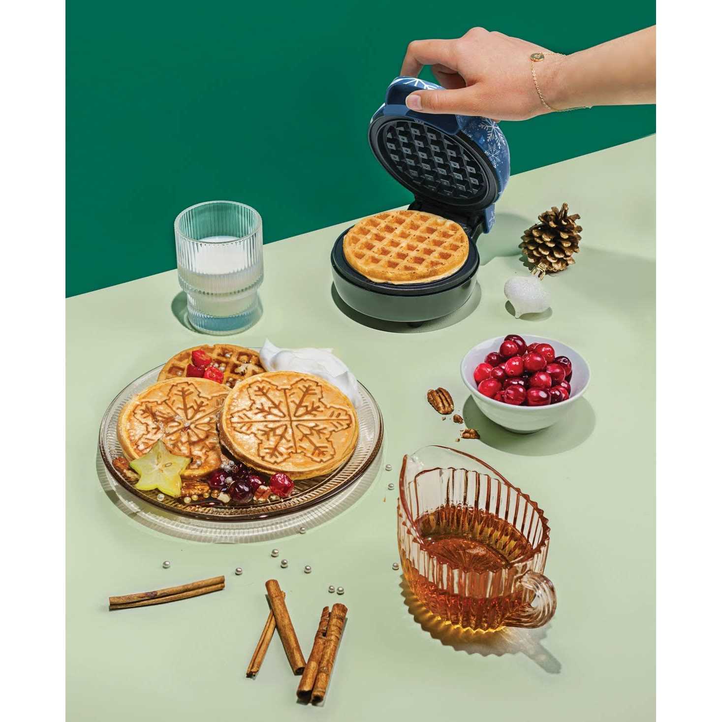 Bella Red Puppy 4 Nonstick Mini Waffle Maker
