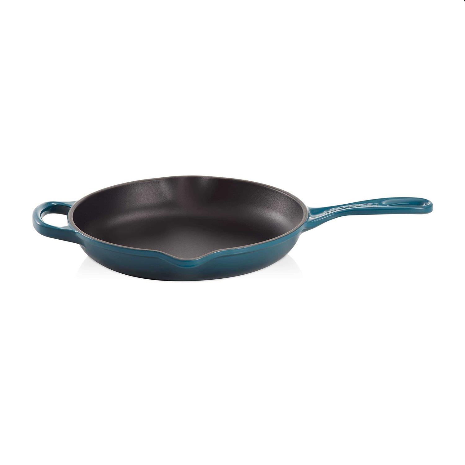Cast Iron Signature Skillet Le Creuset