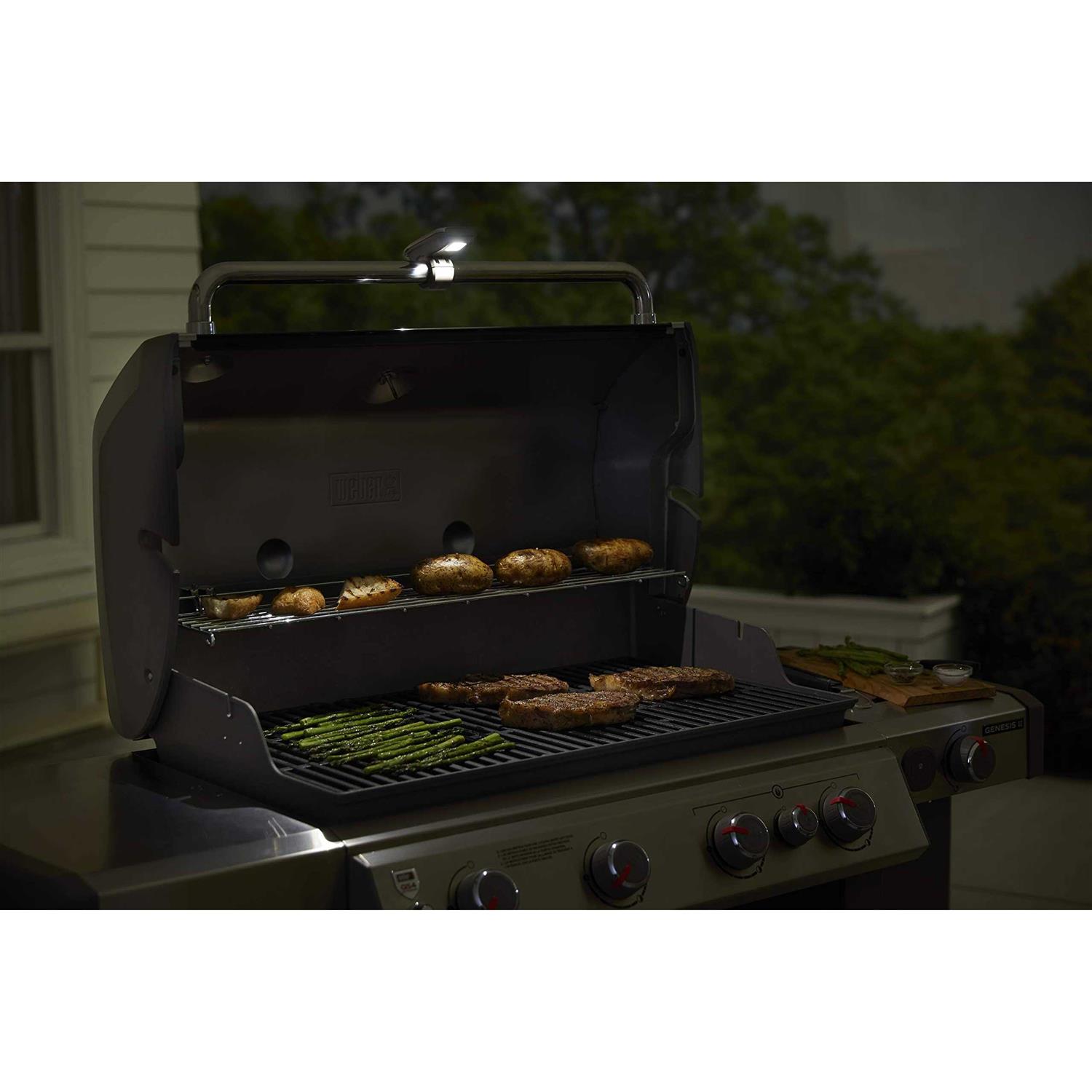 Weber 7661 Handle Grill ‘N Go Light