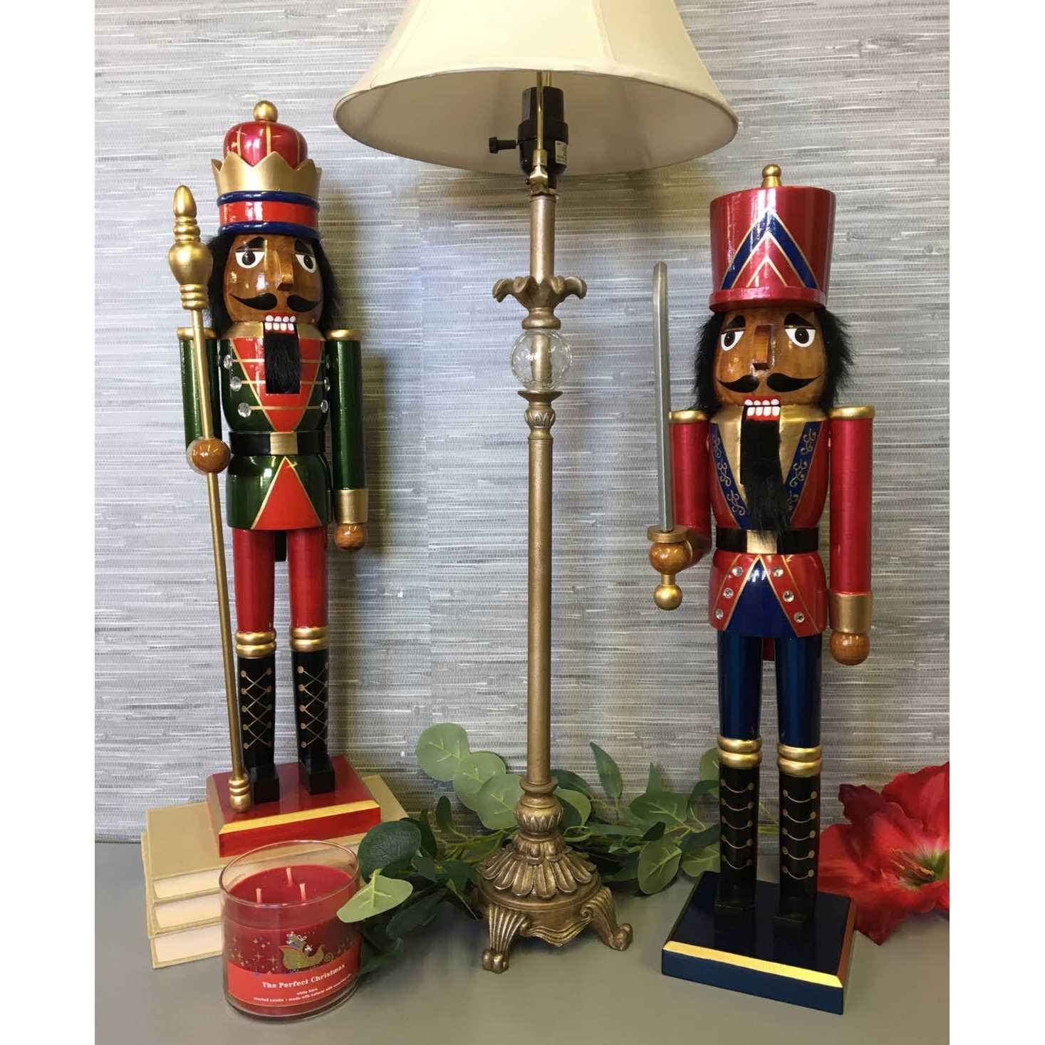 Santa’s Workshop 24 King Guard Nutcracker