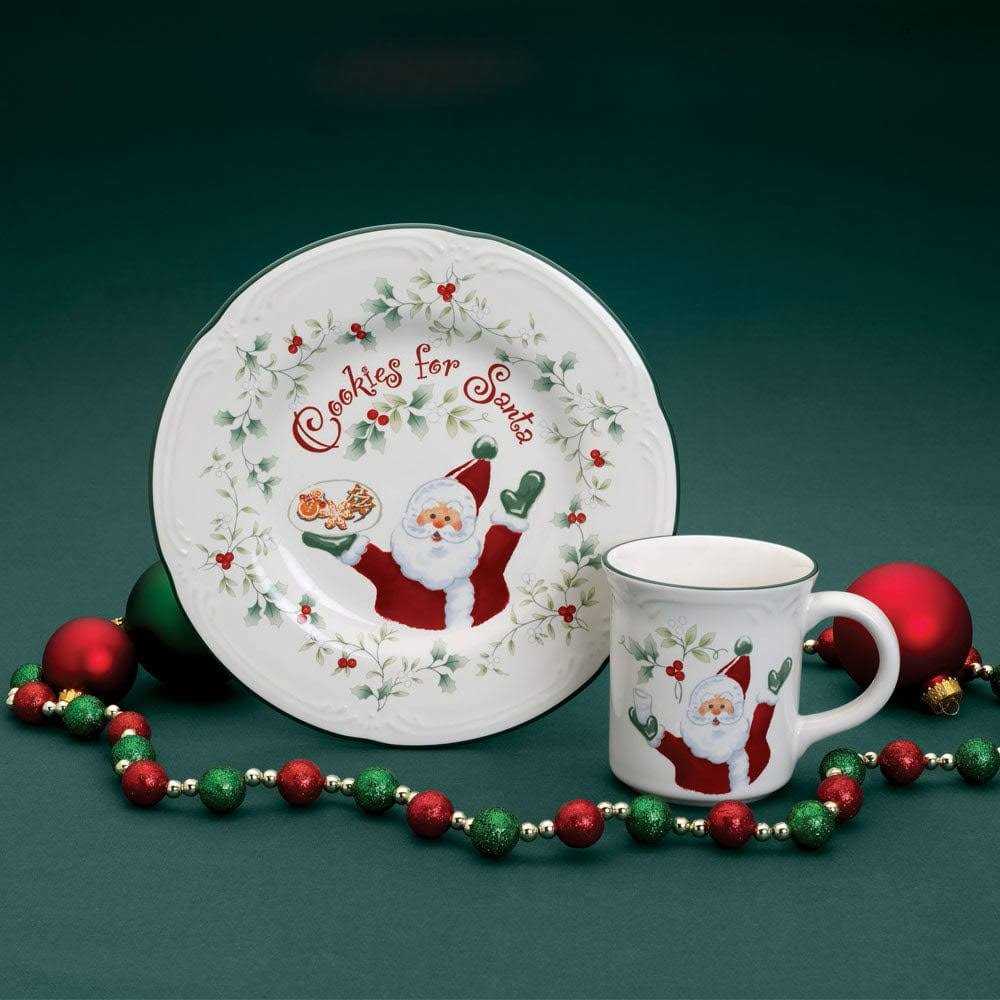 Pfaltzgraff Winterberry Cookies and Milk for Santa Set