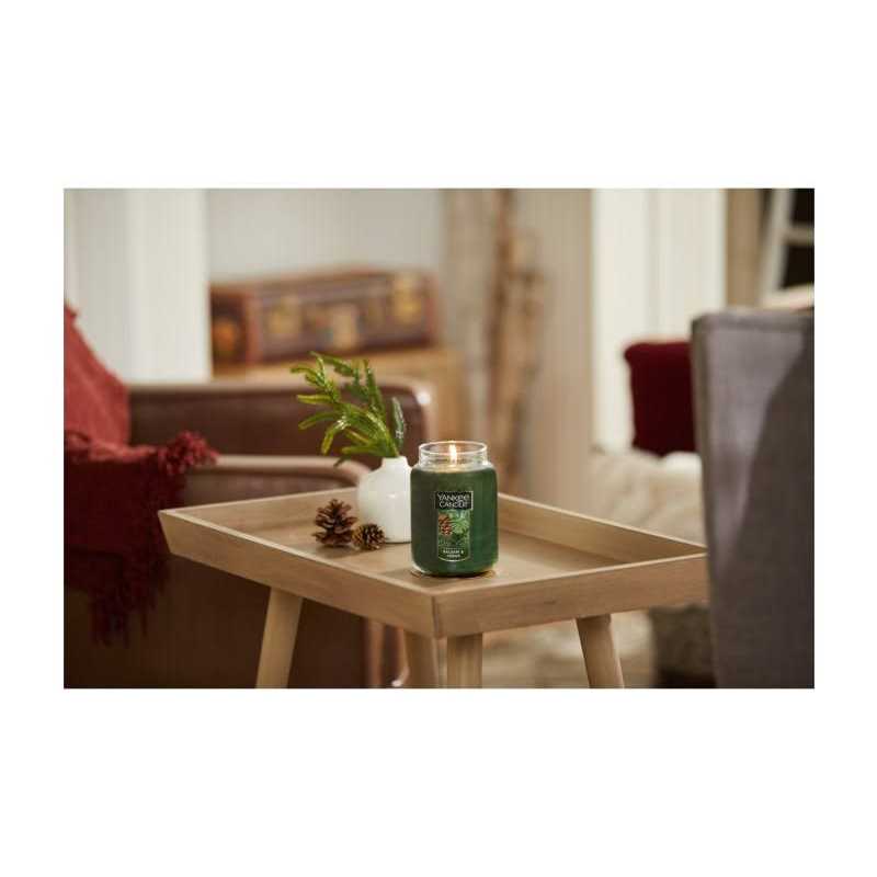 Yankee Candle Balsam & Cedar Large Jar Candle