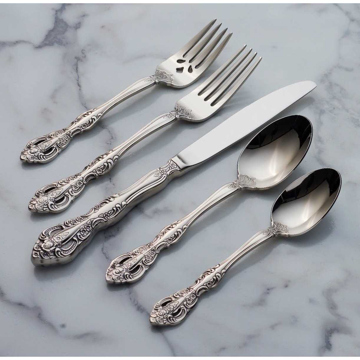 Oneida Heirloom Michelangelo 20 pc. Flatware Set, Silver