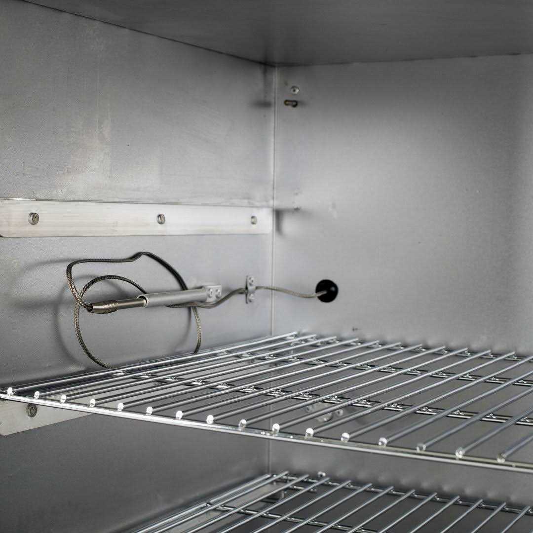 Dyna-Glo Digital Electric Smoker