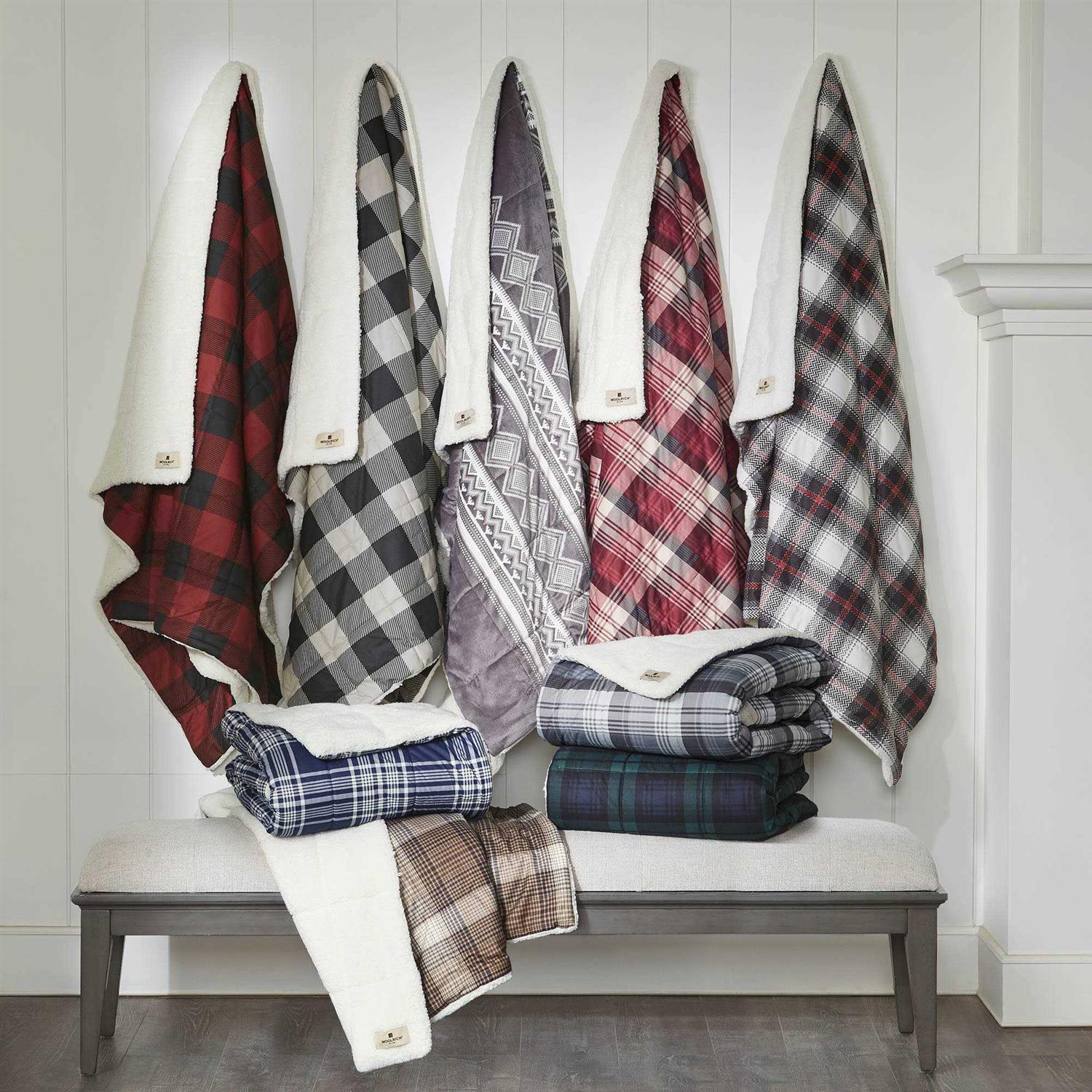 Woolrich Tasha Oversized Sofstpun Down Alternative Throw
