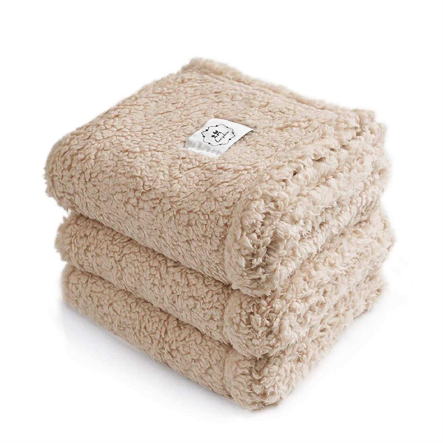 1 Pack 3 Calming Blankets Fluffy Premium Fleece Pet Blanket Soft Sherpa Throw for Dog Puppy Cat