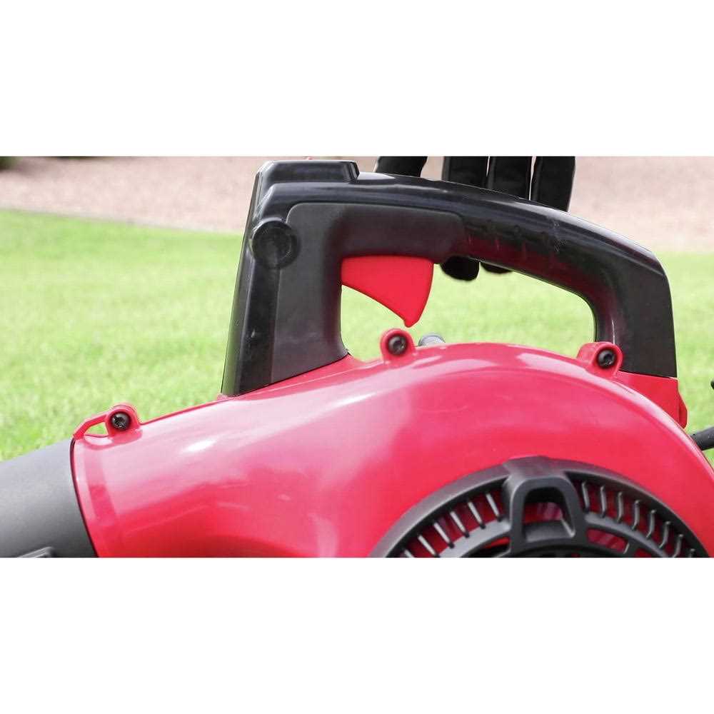 Troy-Bilt TB400 25cc 2-Cycle Gas Leaf Blower