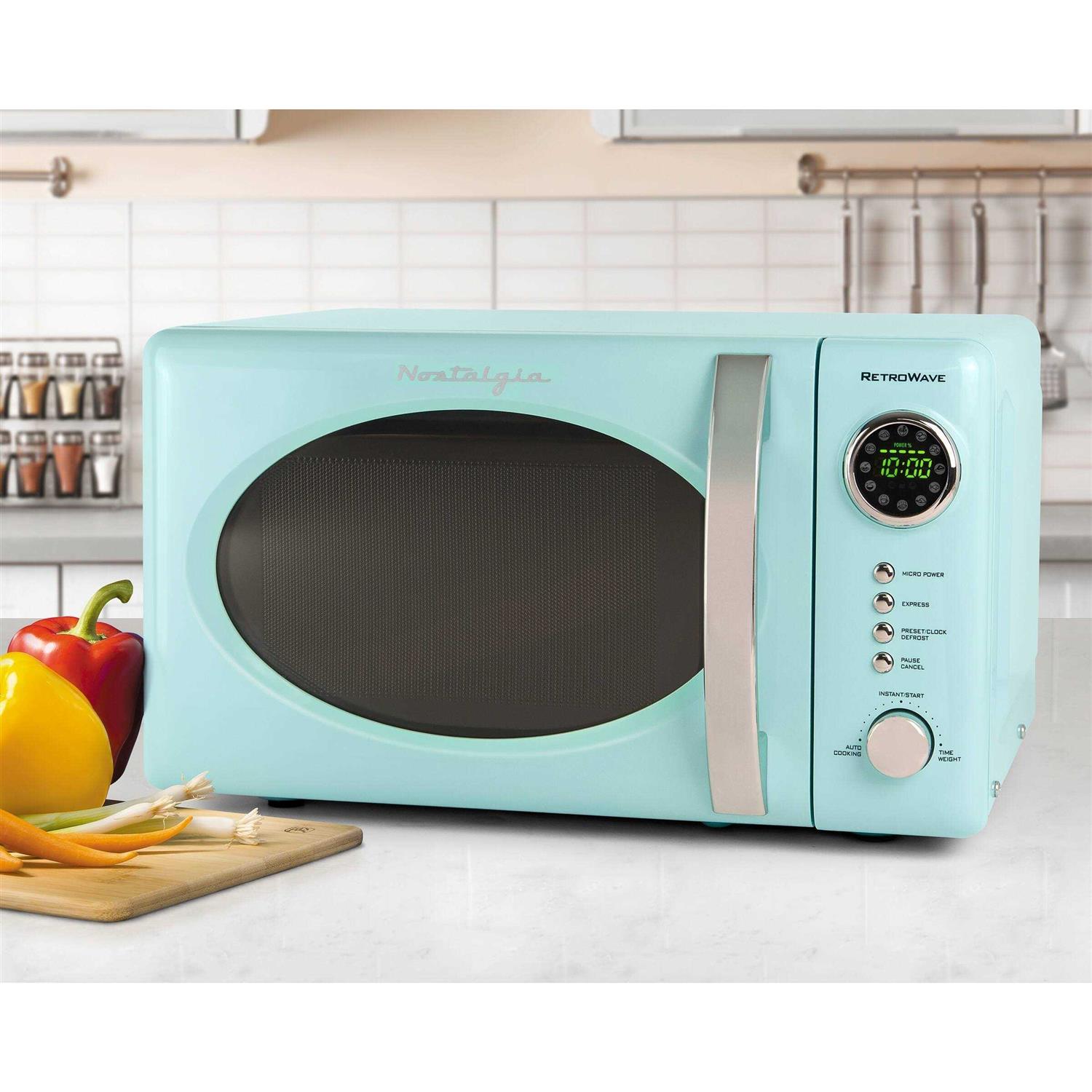 Nostalgia Retro 0.7 700-Watt Countertop Microwave Oven