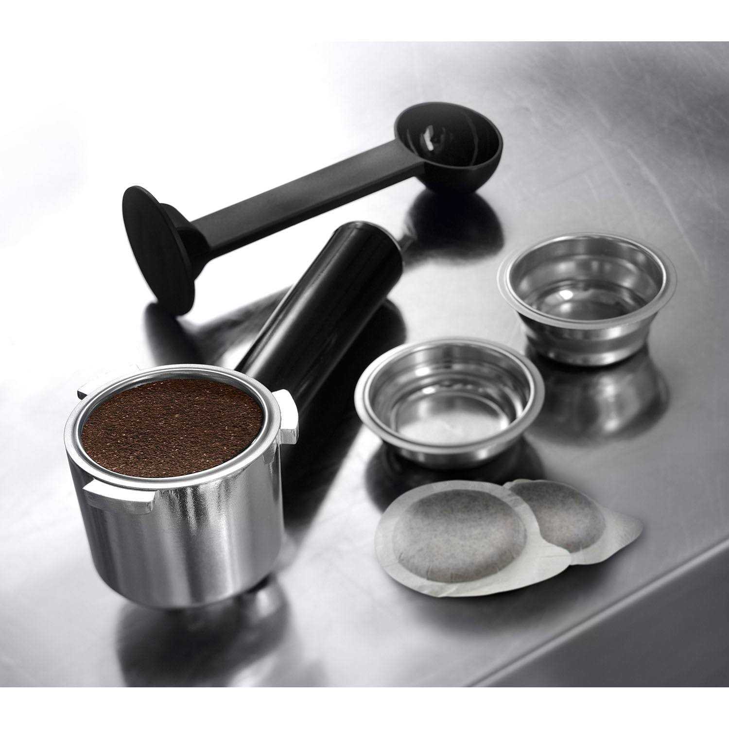 De’Longhi Dedica EC 680