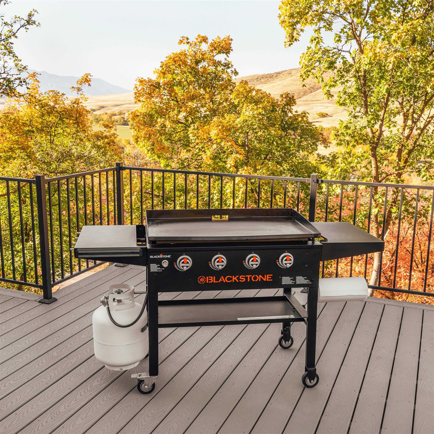 Blackstone 36 Original Griddle with High Shelves 2122