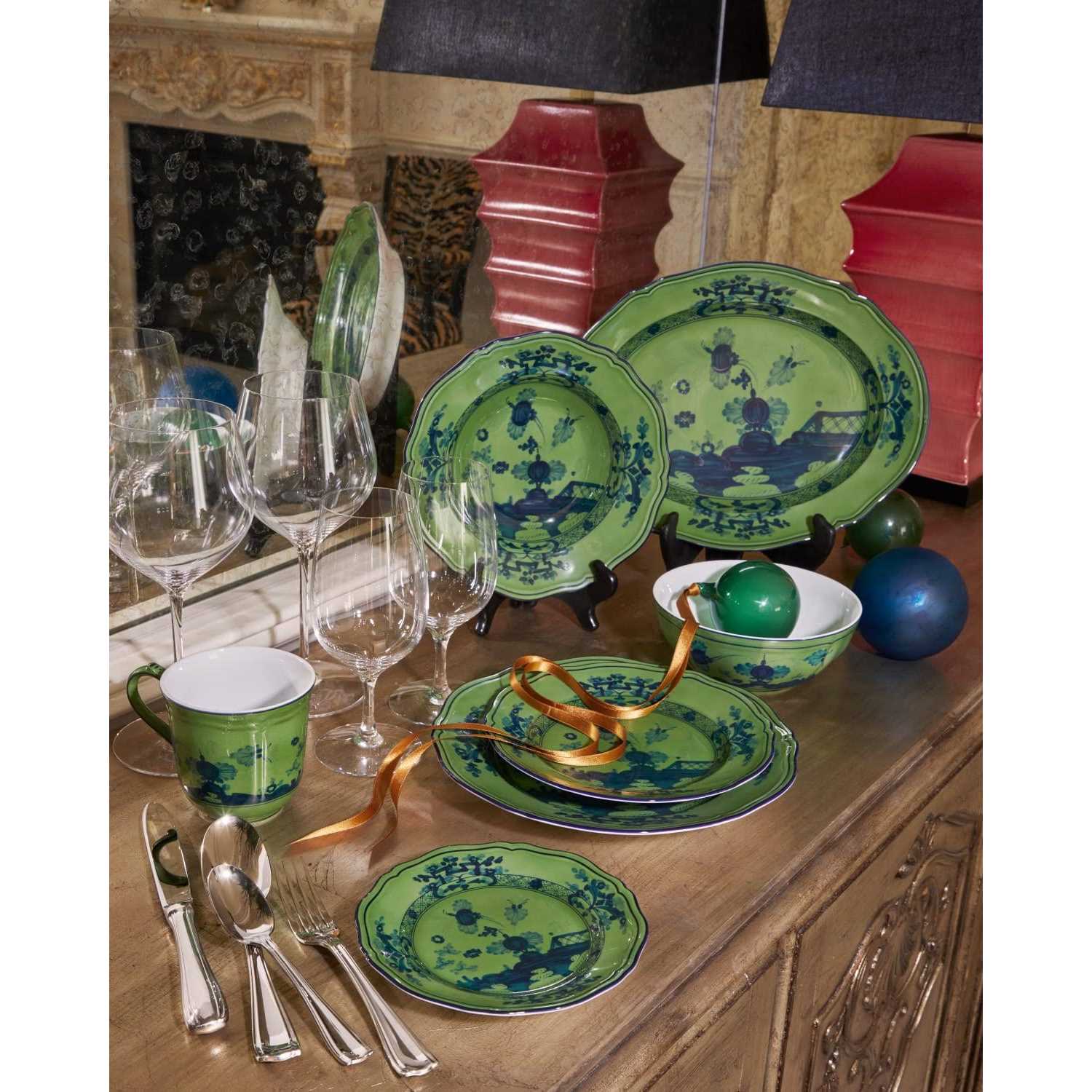 Ginori 1735 Oriente Italiano Plate