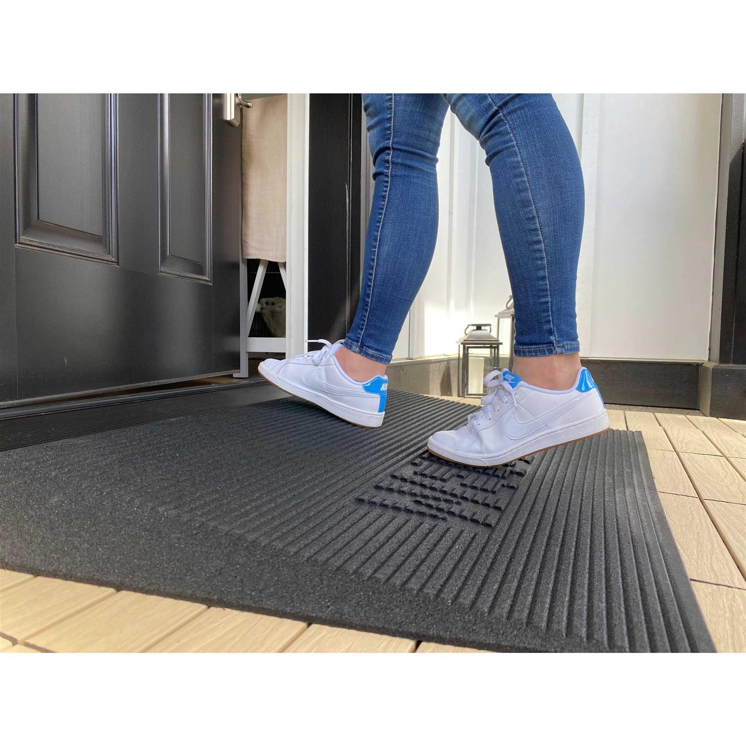 EZ ACCESS Transitions Angled Entry Mat