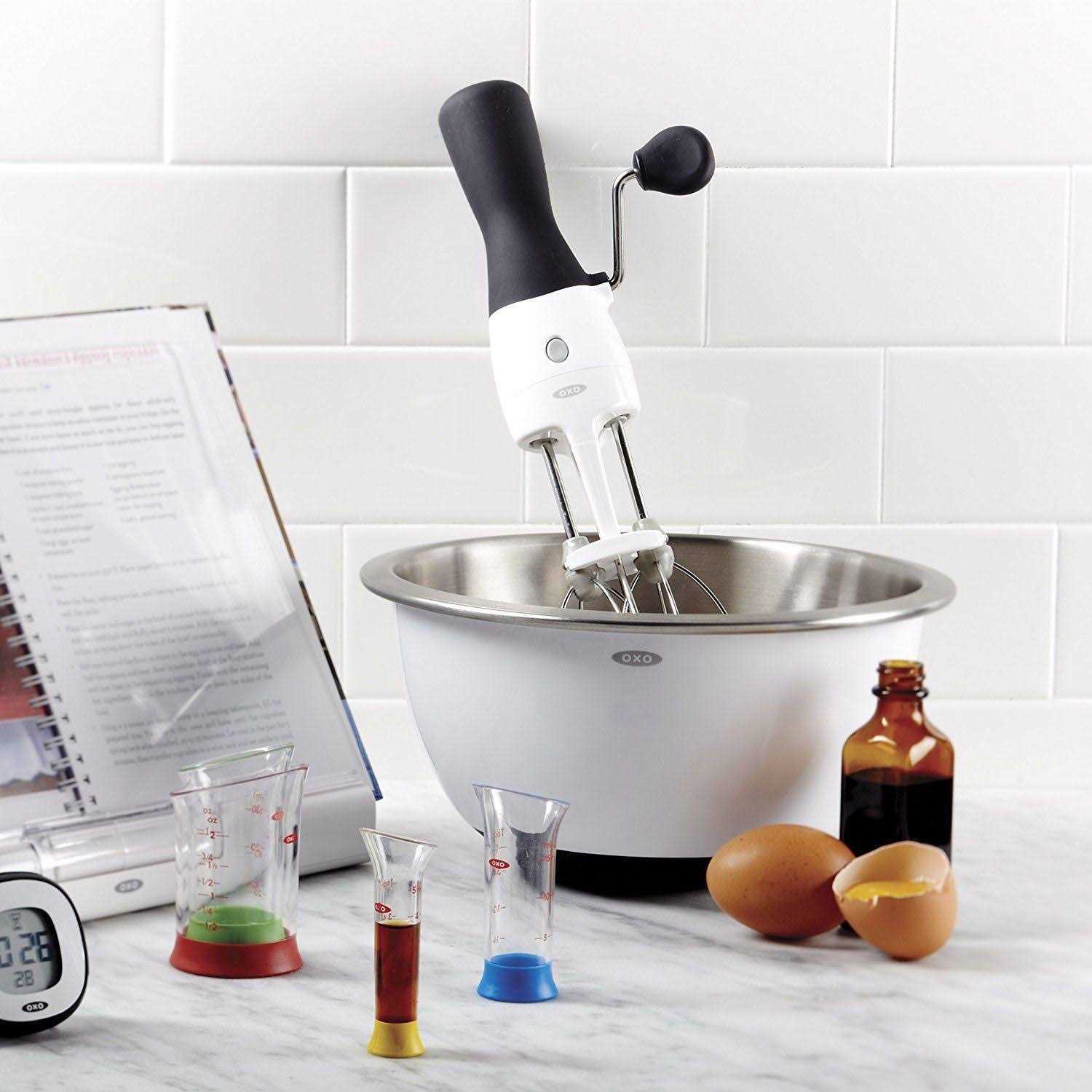 OXO Good Grips 3 Piece Stainless Steel Mixing Bowl Set