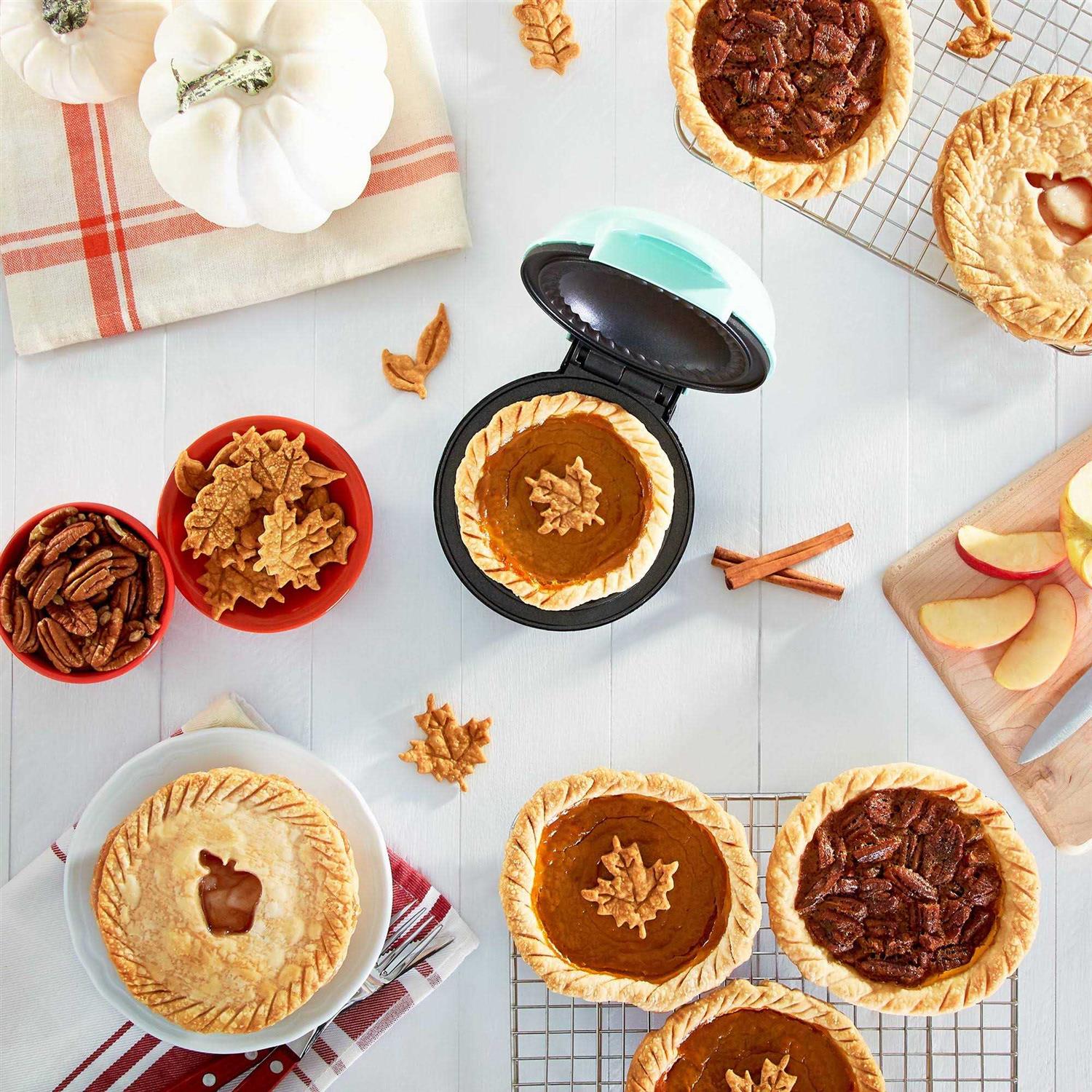 Dash Mini Pie Maker