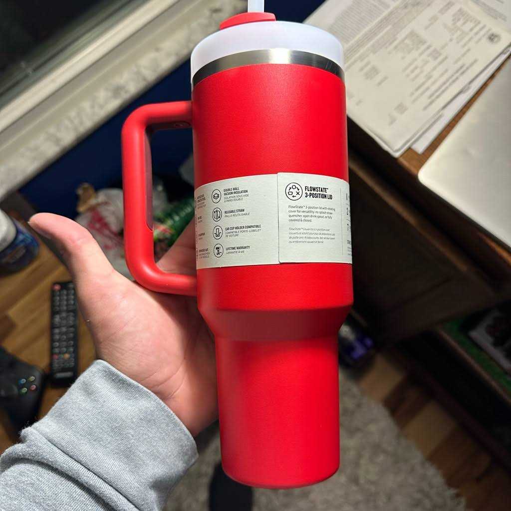 Stanley H2.0 Flowstate Quencher Tumbler