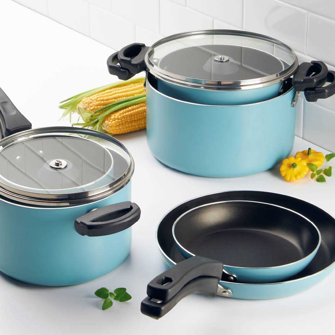 Farberware 10.5-qt. Aluminum Nonstick Stockpot