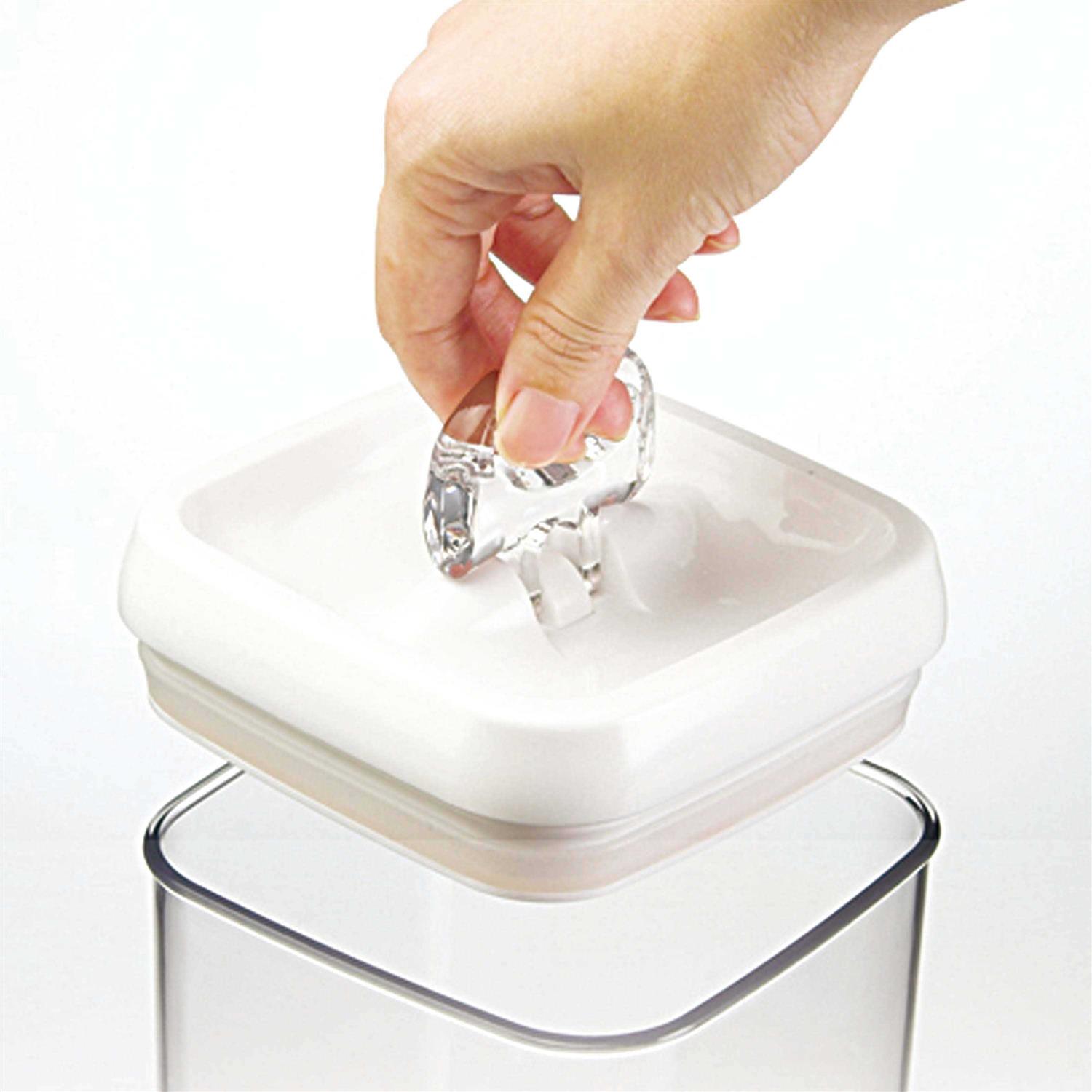 Better Homes & Gardens Flip Tite Square Container