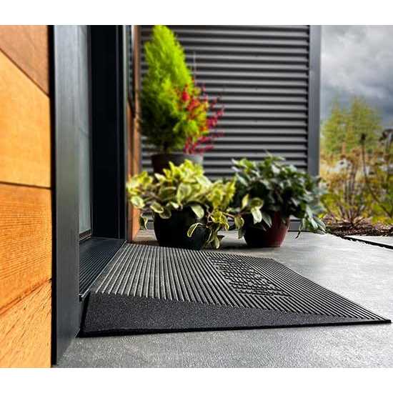 EZ ACCESS Transitions Angled Entry Mat