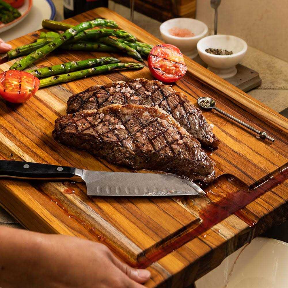 Teakhaus Smart End Grain Cutting & Carving Board