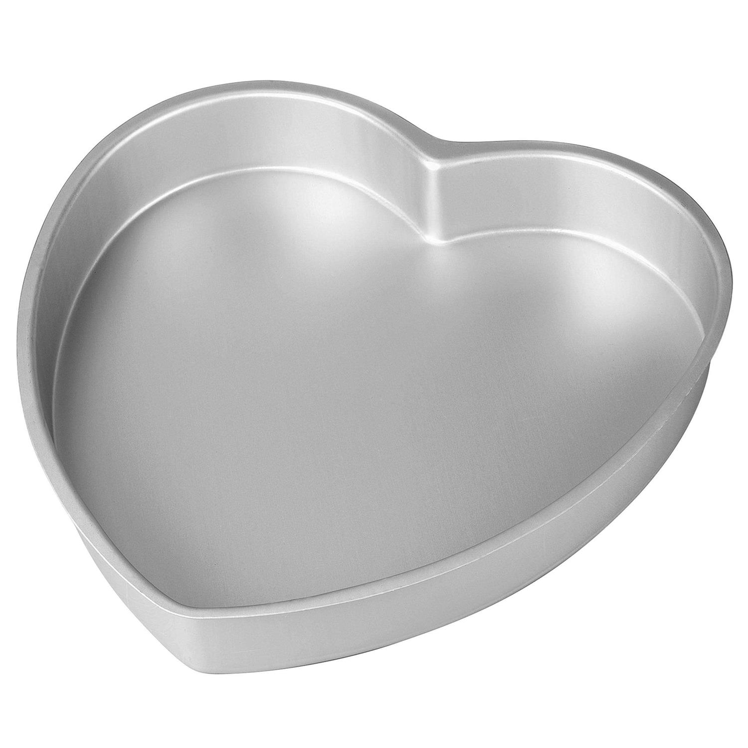 Wilton Decorator Preferred Cake Pan-Heart