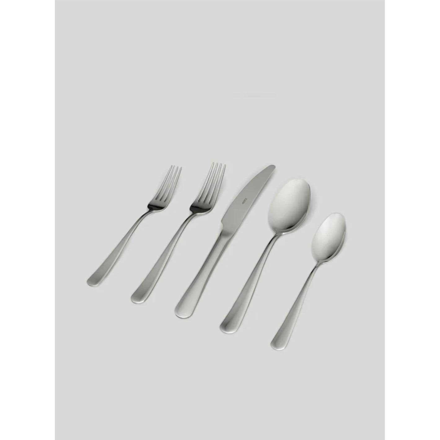 Fable flatware set