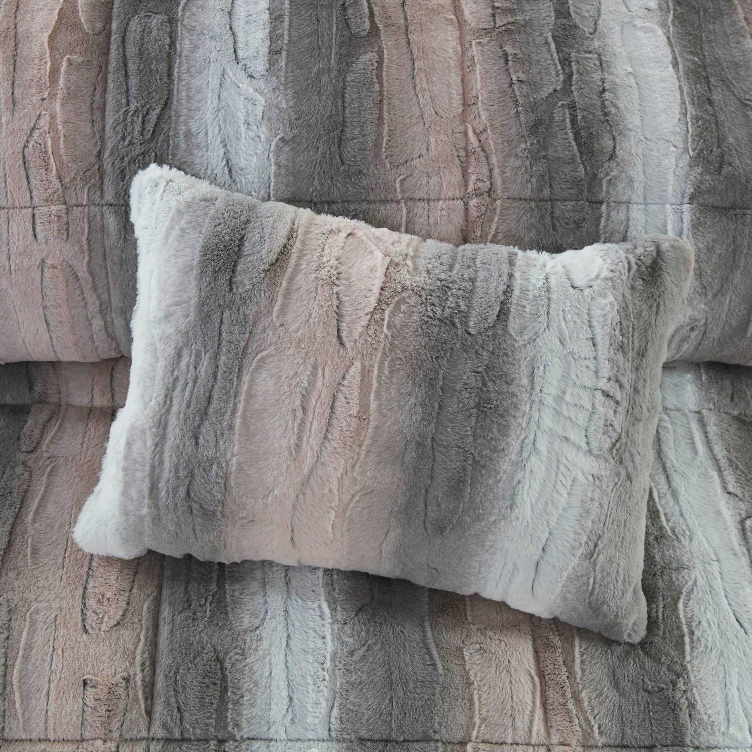 Madison Park Zuri Faux Fur Comforter Set