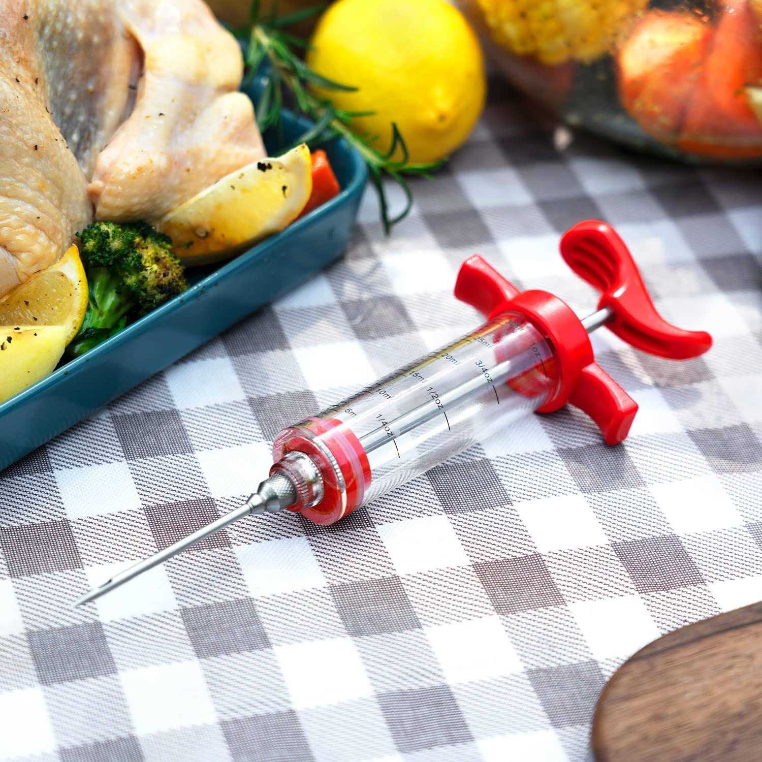 Meat Injector Plastic Marinade Turkey Injector with 1-oz Capacity 2pcs stainless steel needles by DIMESHY