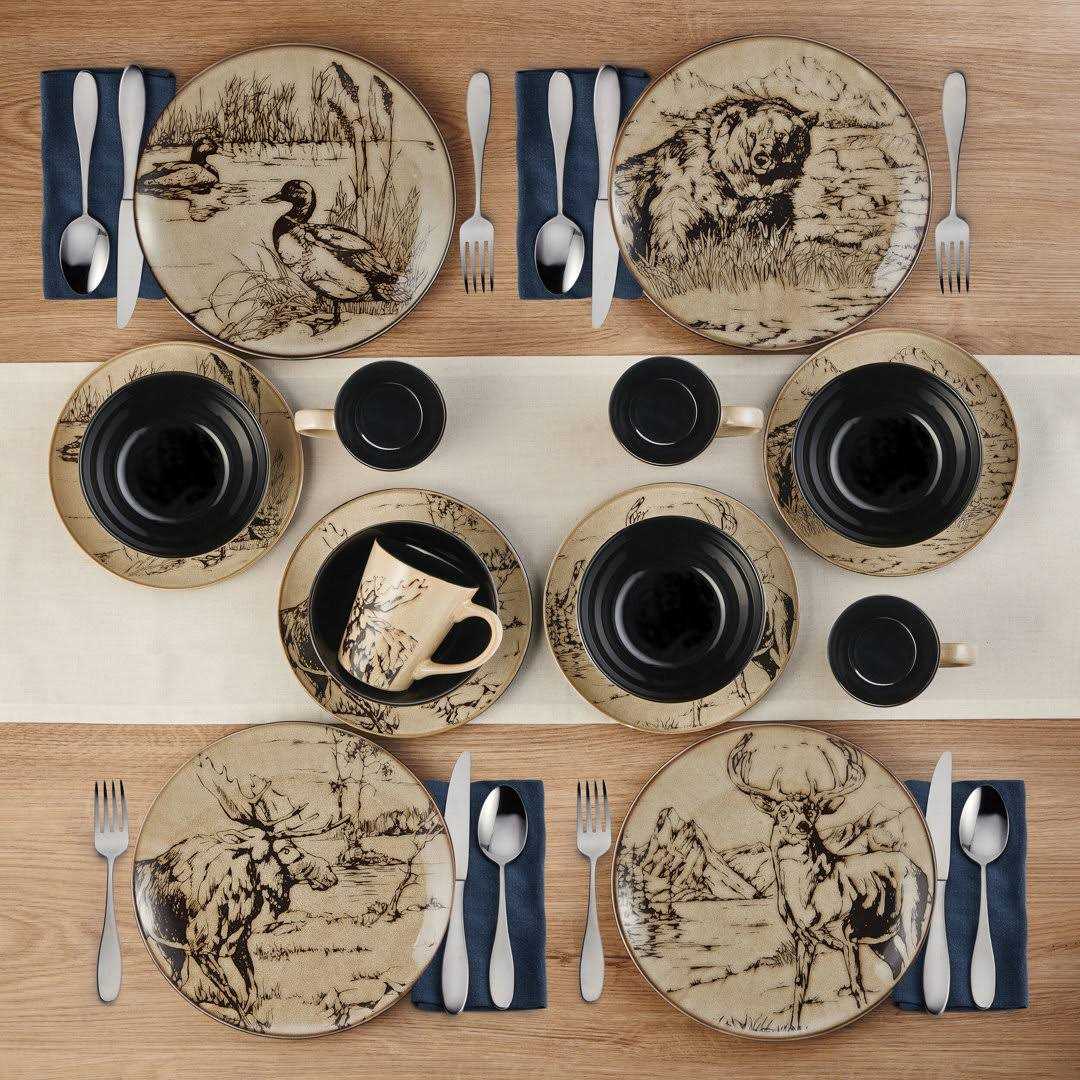 Mossy Oak Animal Print 16 Piece Dinnerware Set