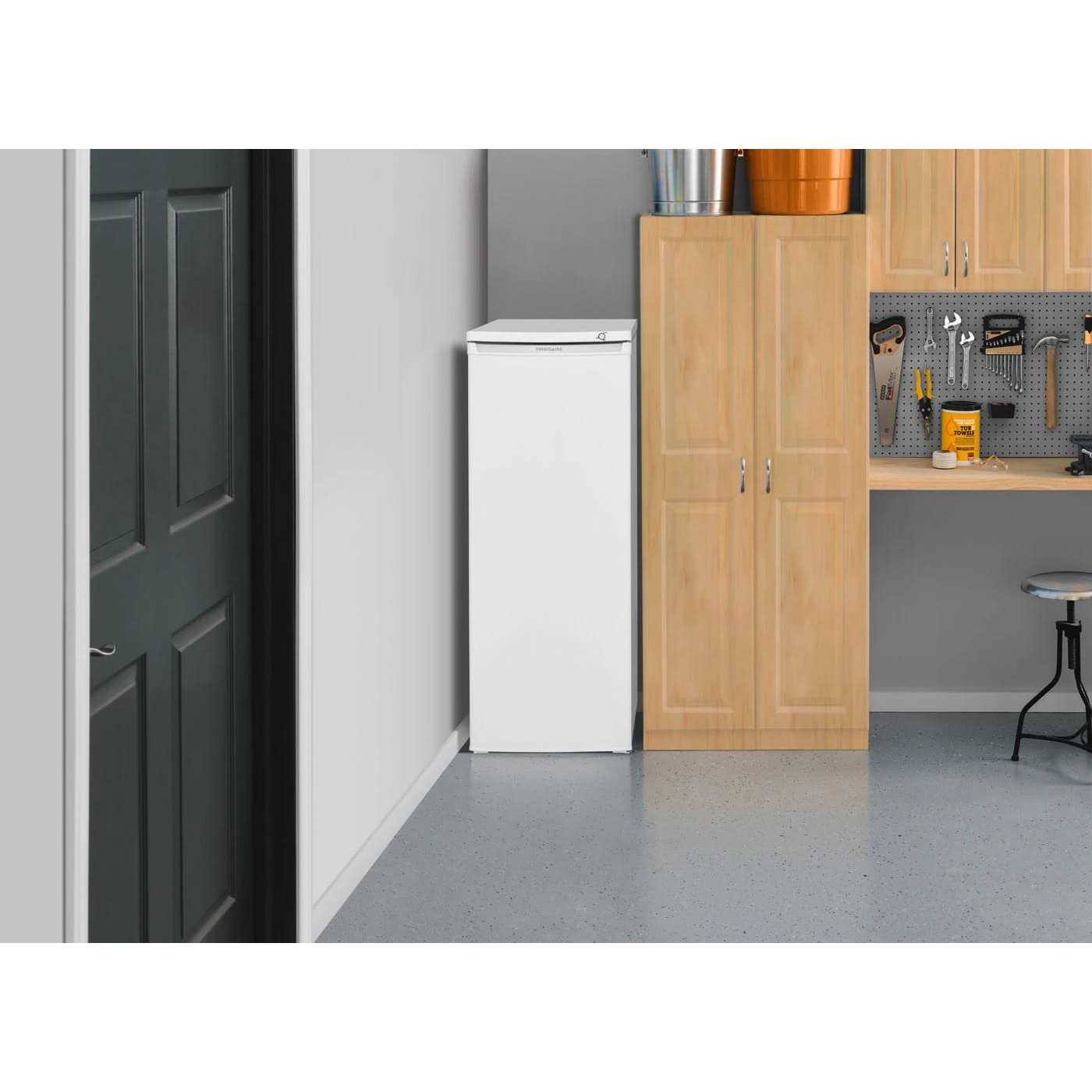 Frigidaire FFUM0623A