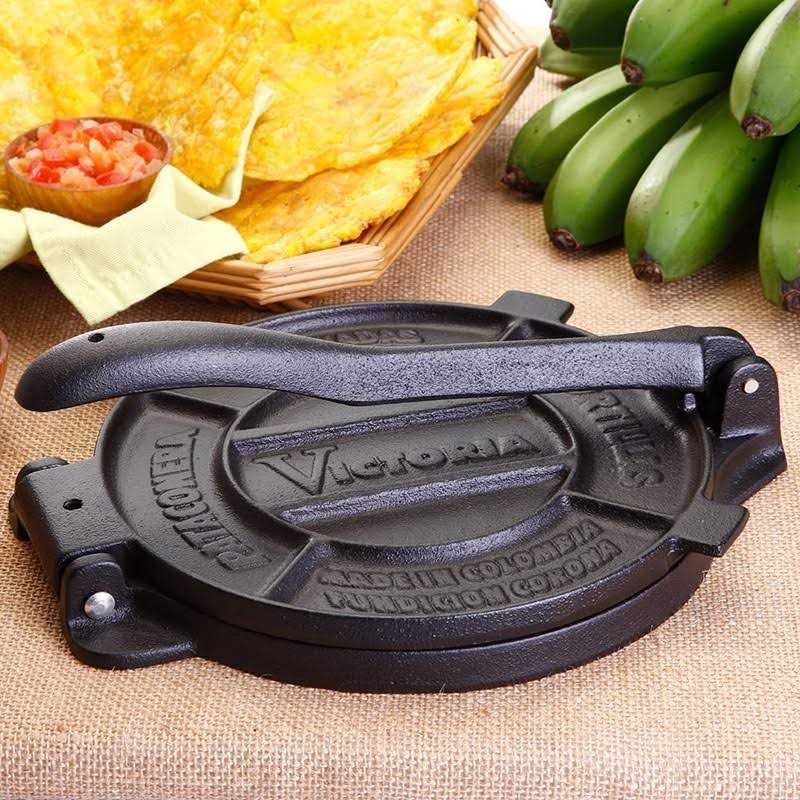 Victoria Cast Iron Tortilla Press