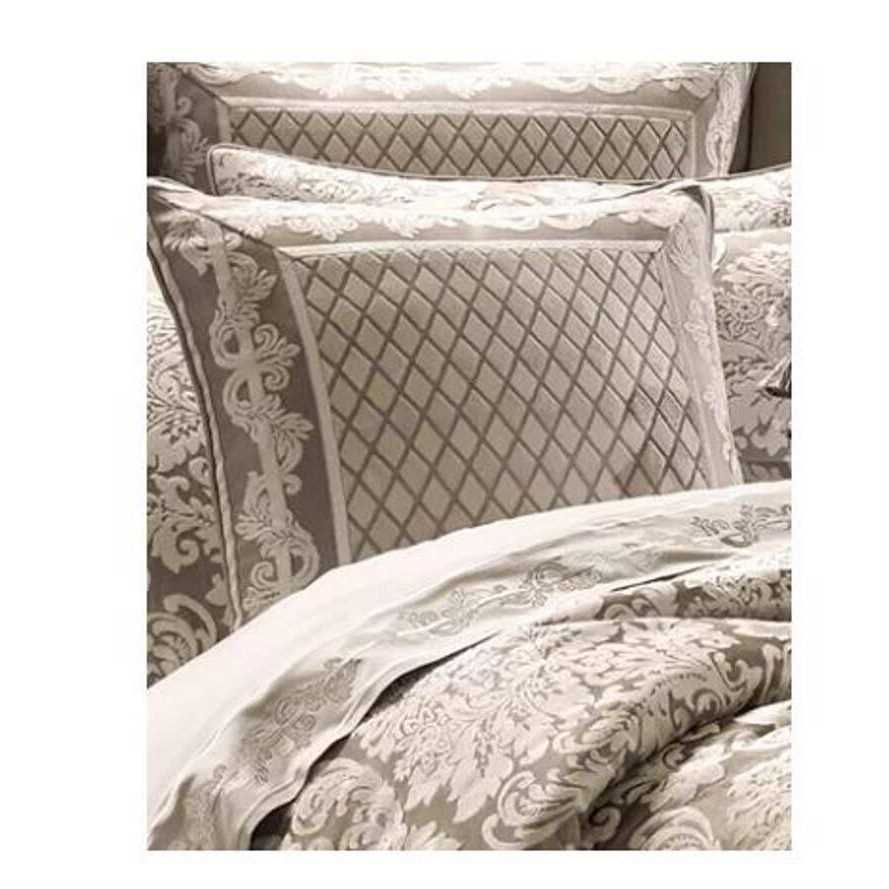 J Queen New York Bel Air Comforter Set