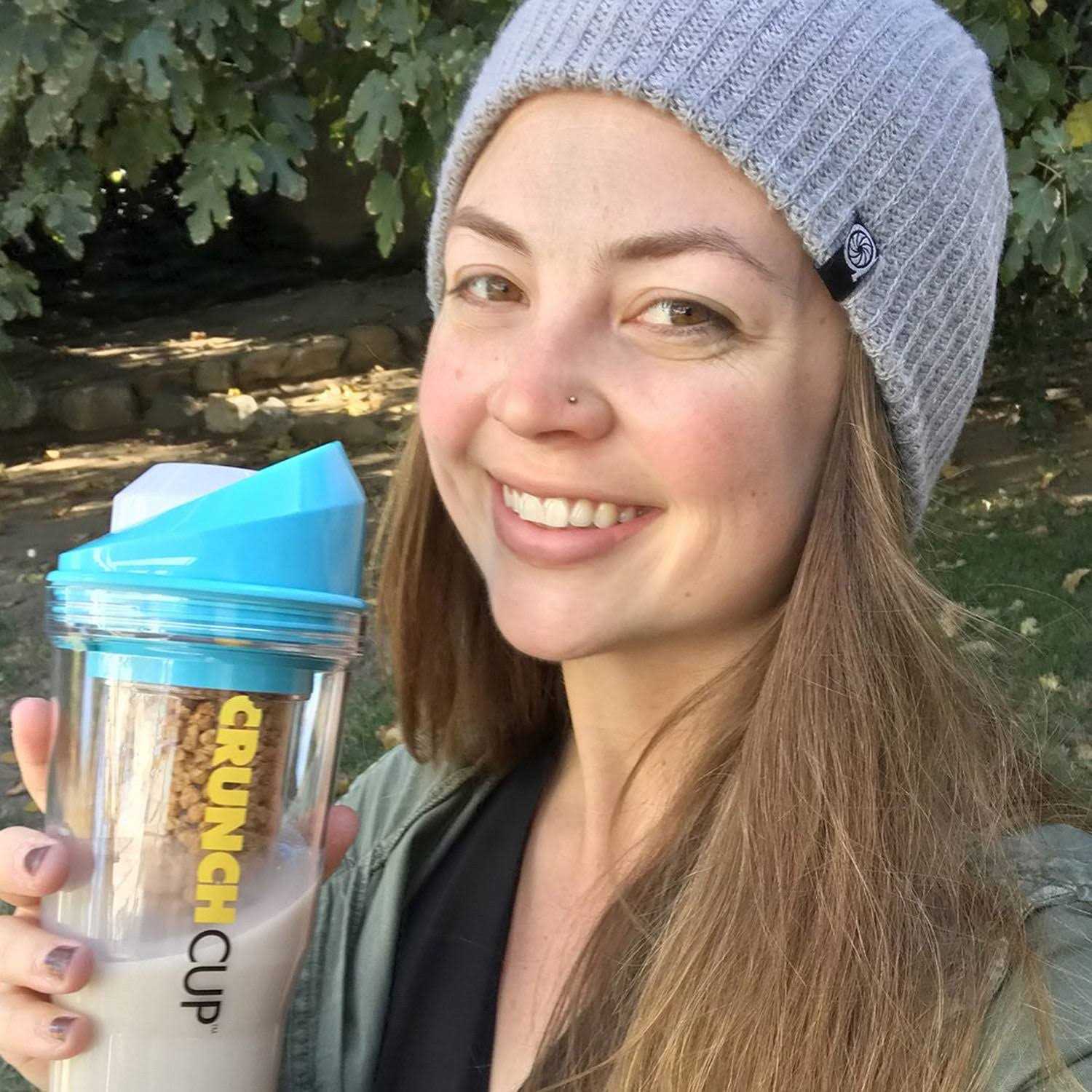 CrunchCup XL Portable Plastic Cereal Cup for Breakfast on The Go