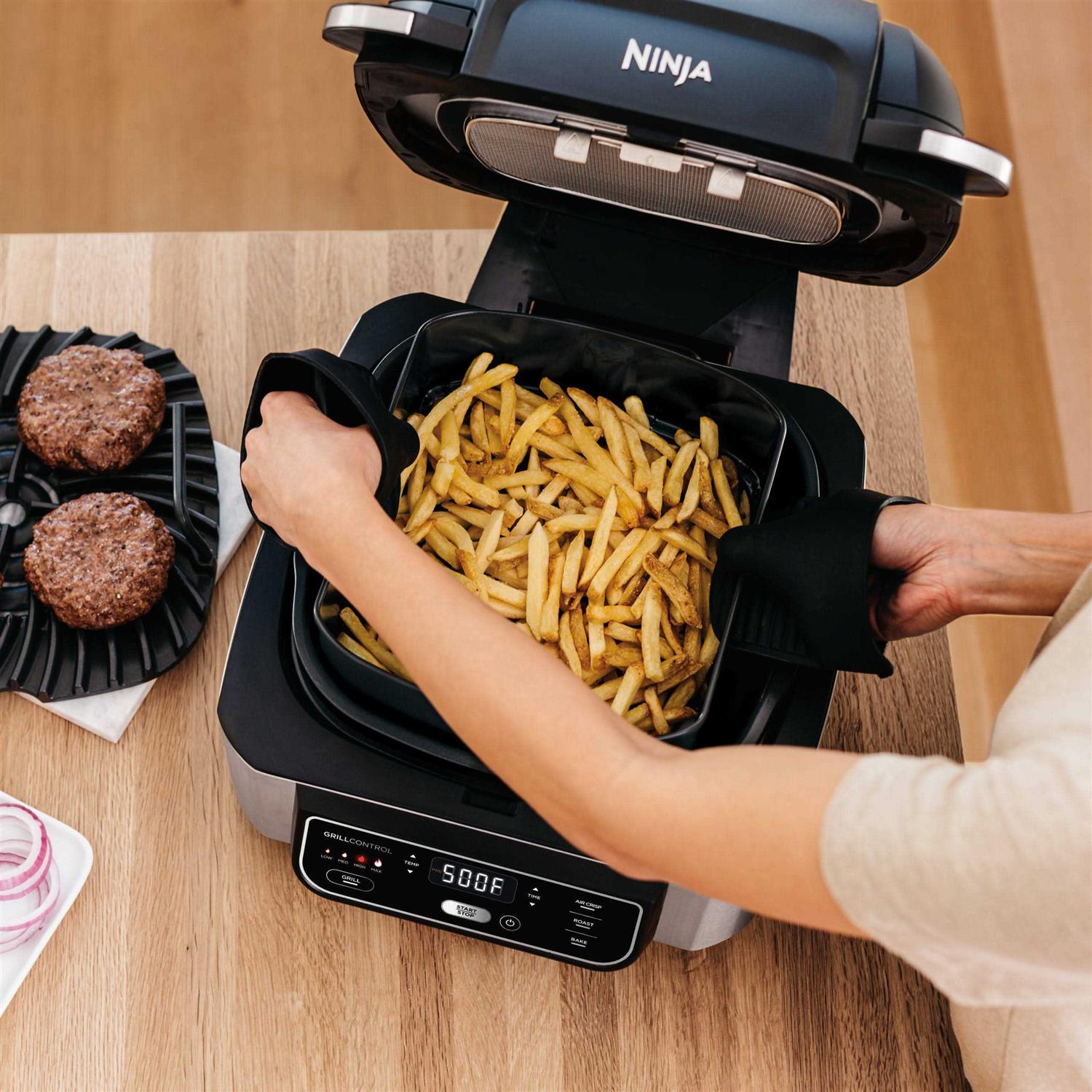 Ninja Foodi 4-in-1 Indoor Grill with 4-Quart Air Fryer