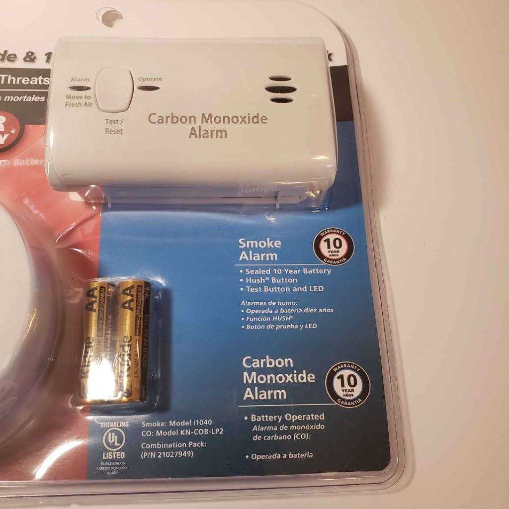 Kidde 10 Year Smoke Alarm and Carbon Monoxide Value Pack, Models i1040 and Kn-cob-lp2