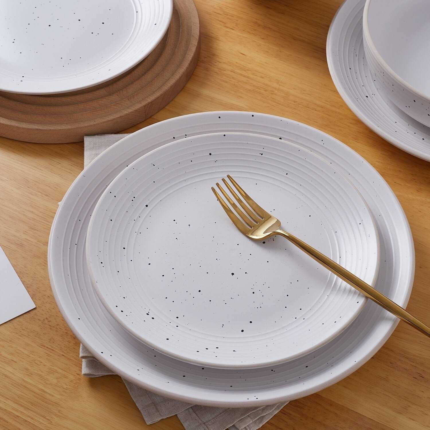 Stone Lain Lauren 16-Piece Dinnerware Set Stoneware