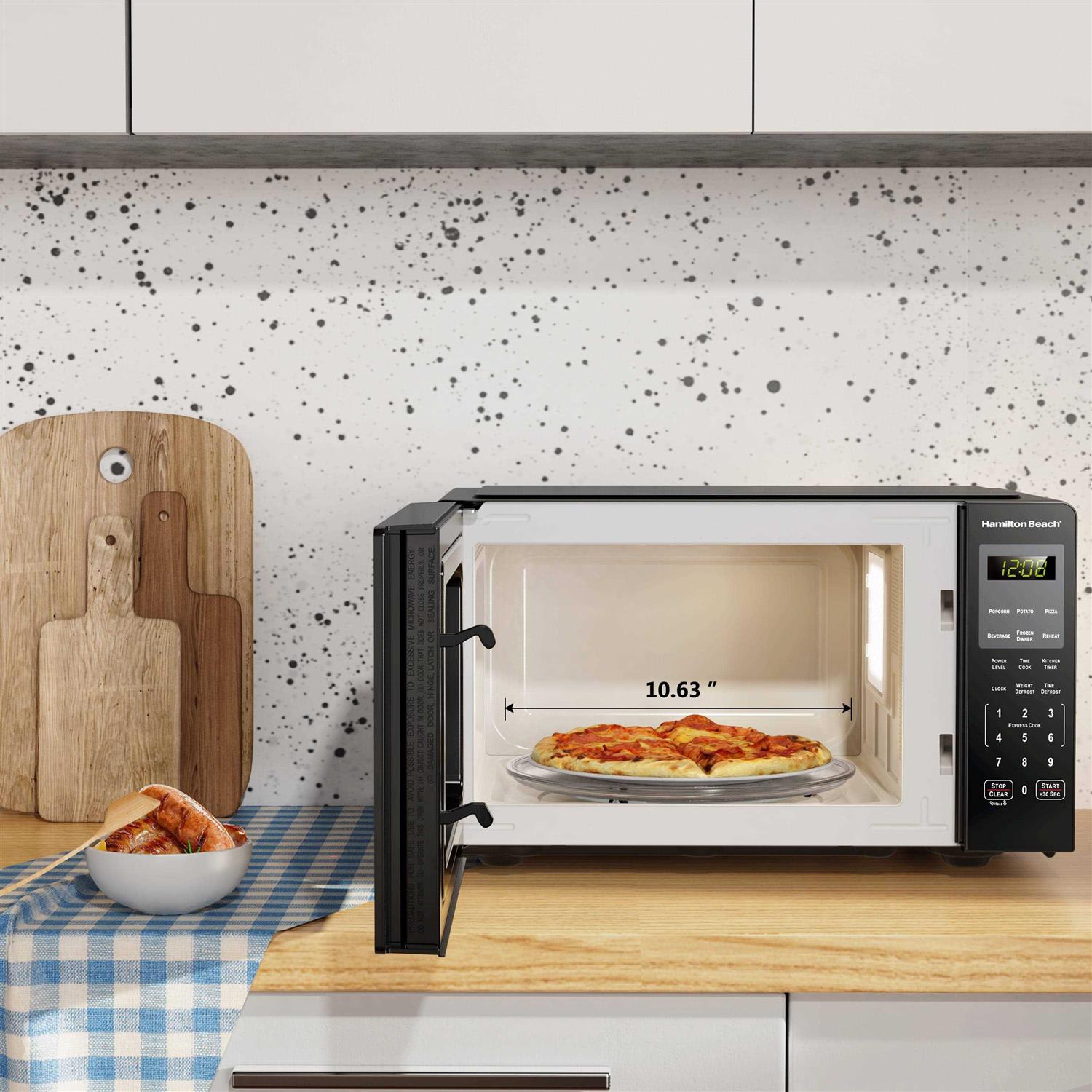 Hamilton Beach 0.9 Cu ft Countertop Microwave Oven