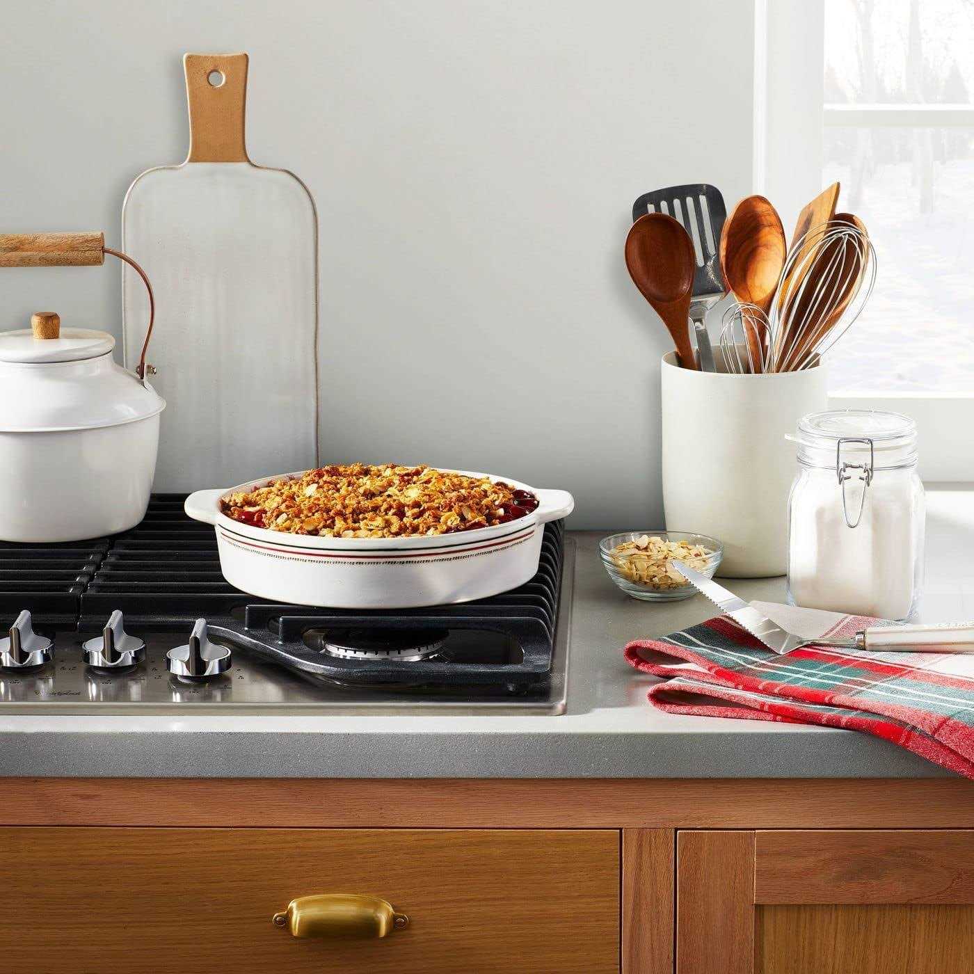 Hearth & Hand with Magnolia Enamel Coated Casserole/Bakeware Dish with Lid Cream