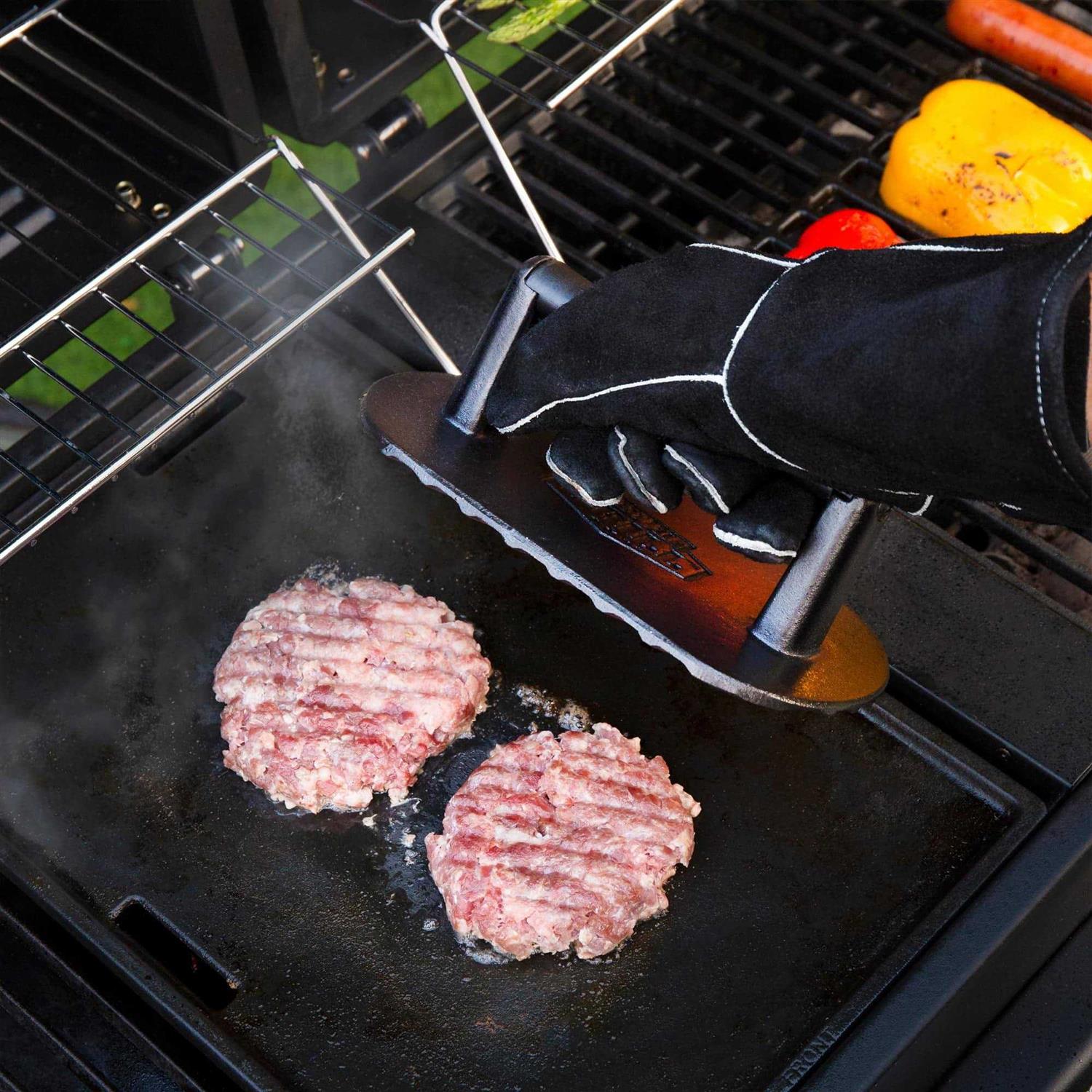 Expert Grill 2 Pound Pre-Seasoned Cast Iron Griddle Press with Nylon Handle