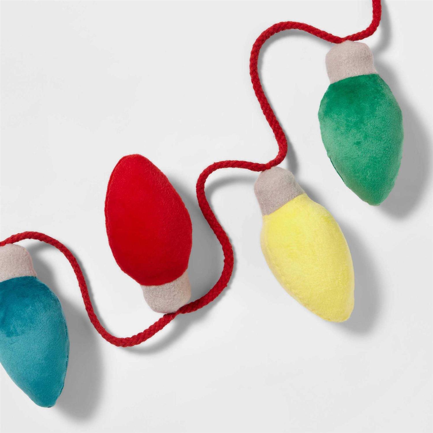 Wondershop 6′ Velvet Christmas Light Bulb Garland