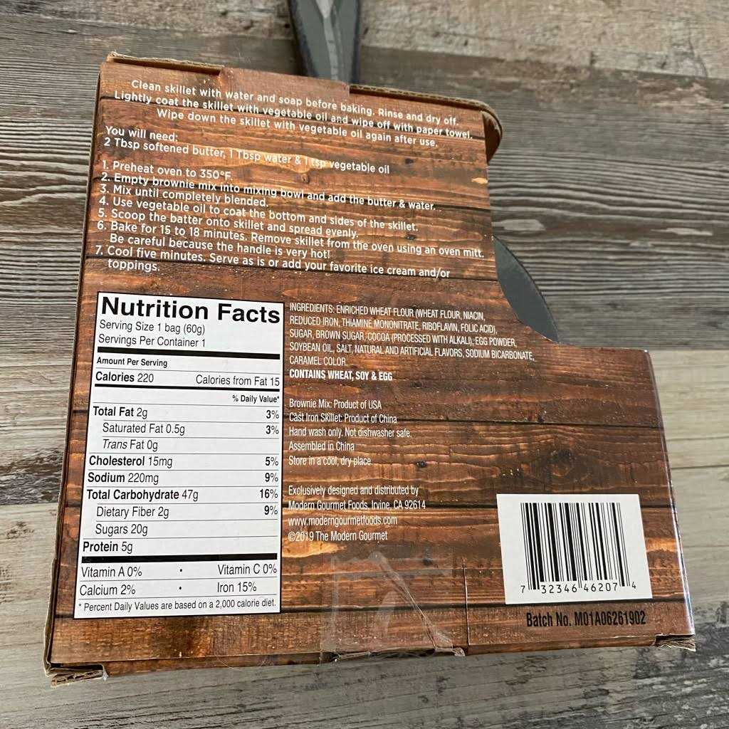 The Modern Gourmet The Cast Iron Skillet Brownie Baking Gift Set In Black