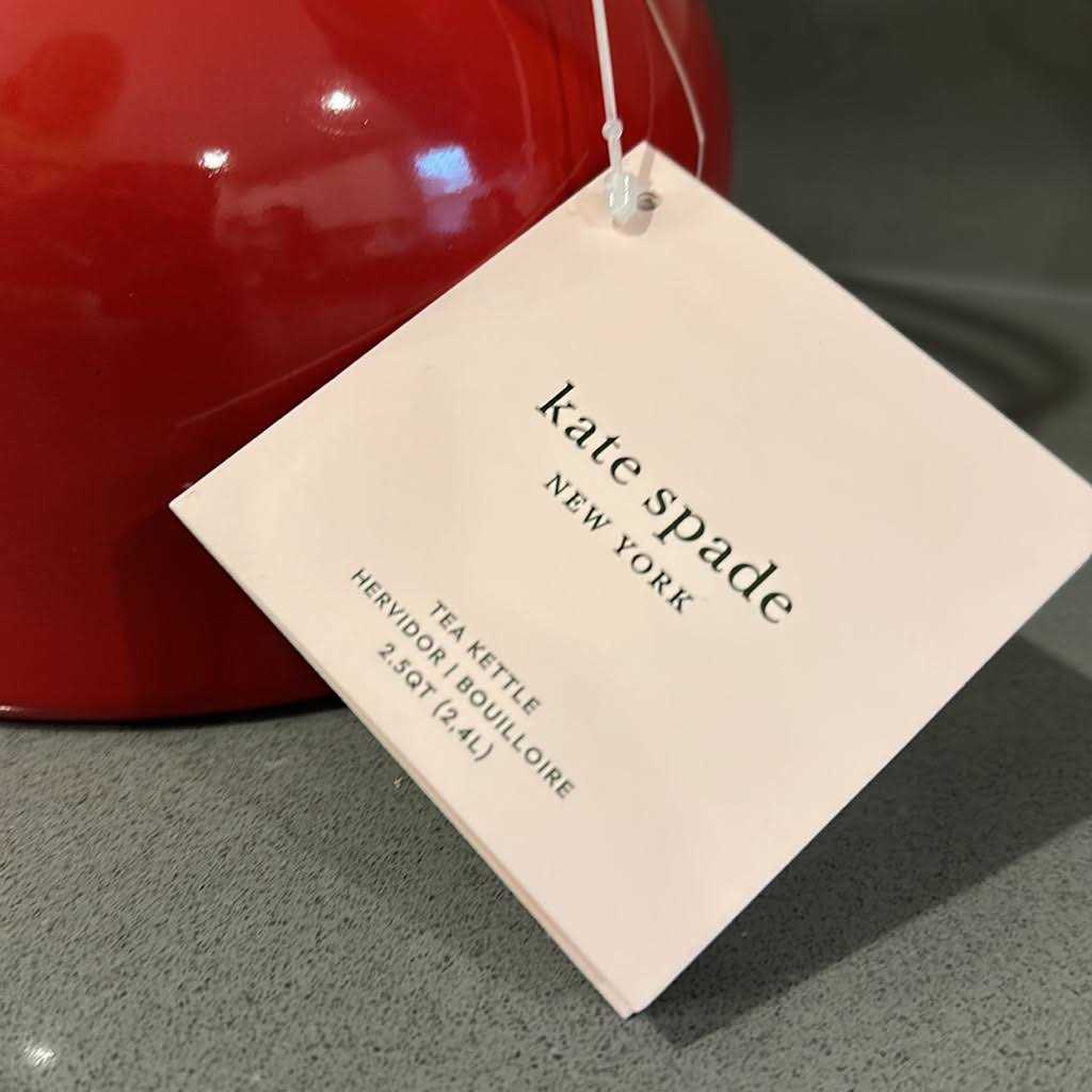 Kate Spade new york Make It Pop Kettle
