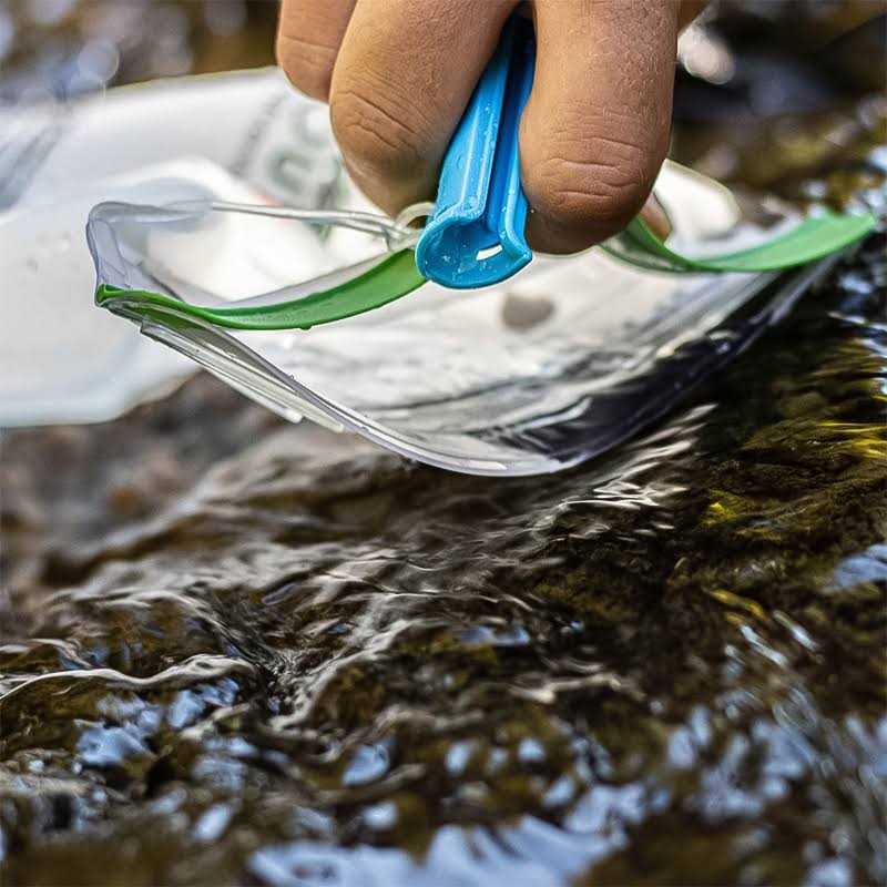 Cnoc Vecto Water Container