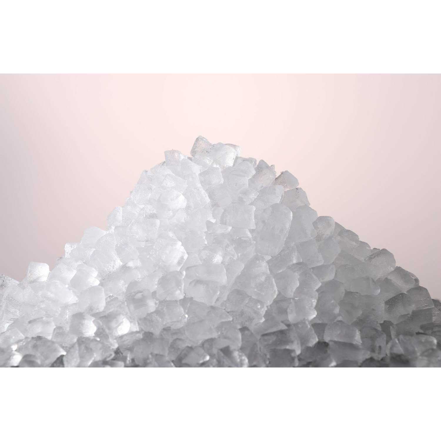 Frigidaire 44 lbs. Crunchy Chewable Nugget Ice Maker Efic235