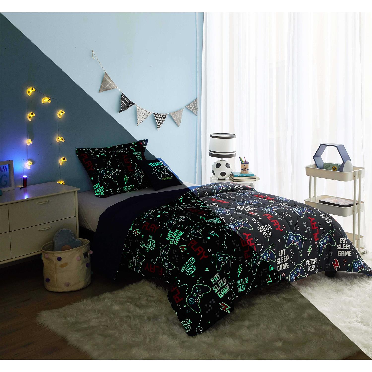 Your Zone 5 Piece Glow In the Dark Comforter Set with Bonus String Light