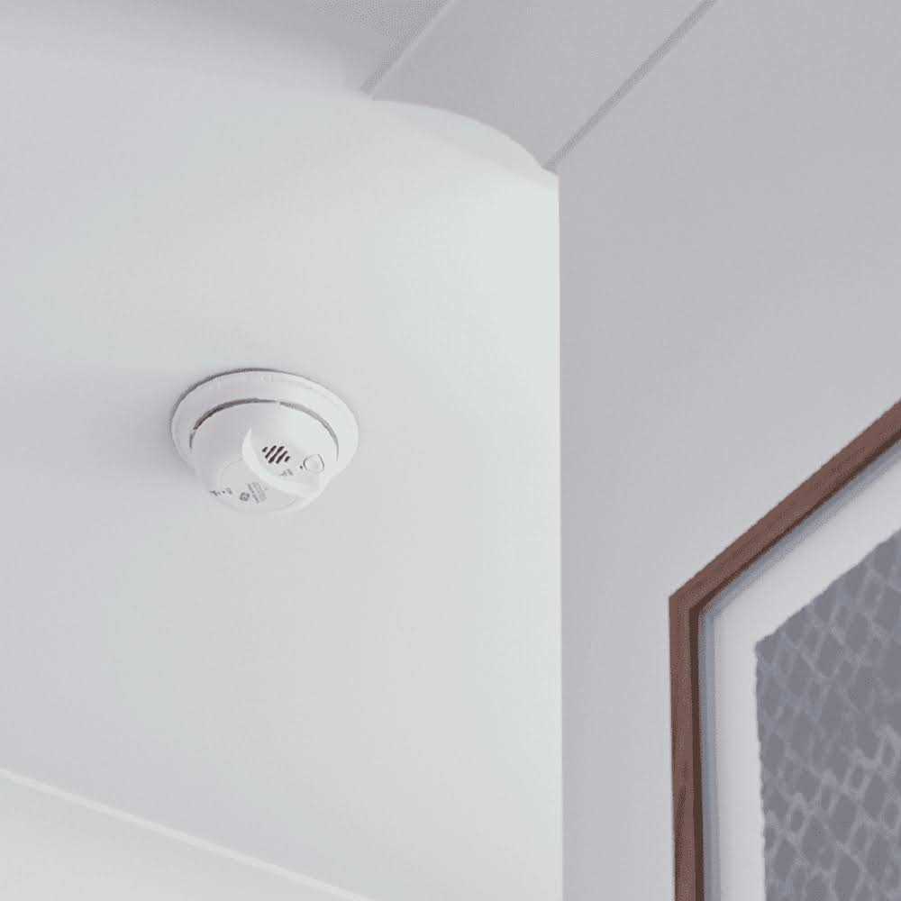 First Alert Hardwired Smoke Alarm