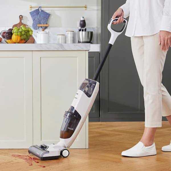 Tineco iFloor 2 Plus 22 Volt Cordless Wet/Dry Stick Vacuum