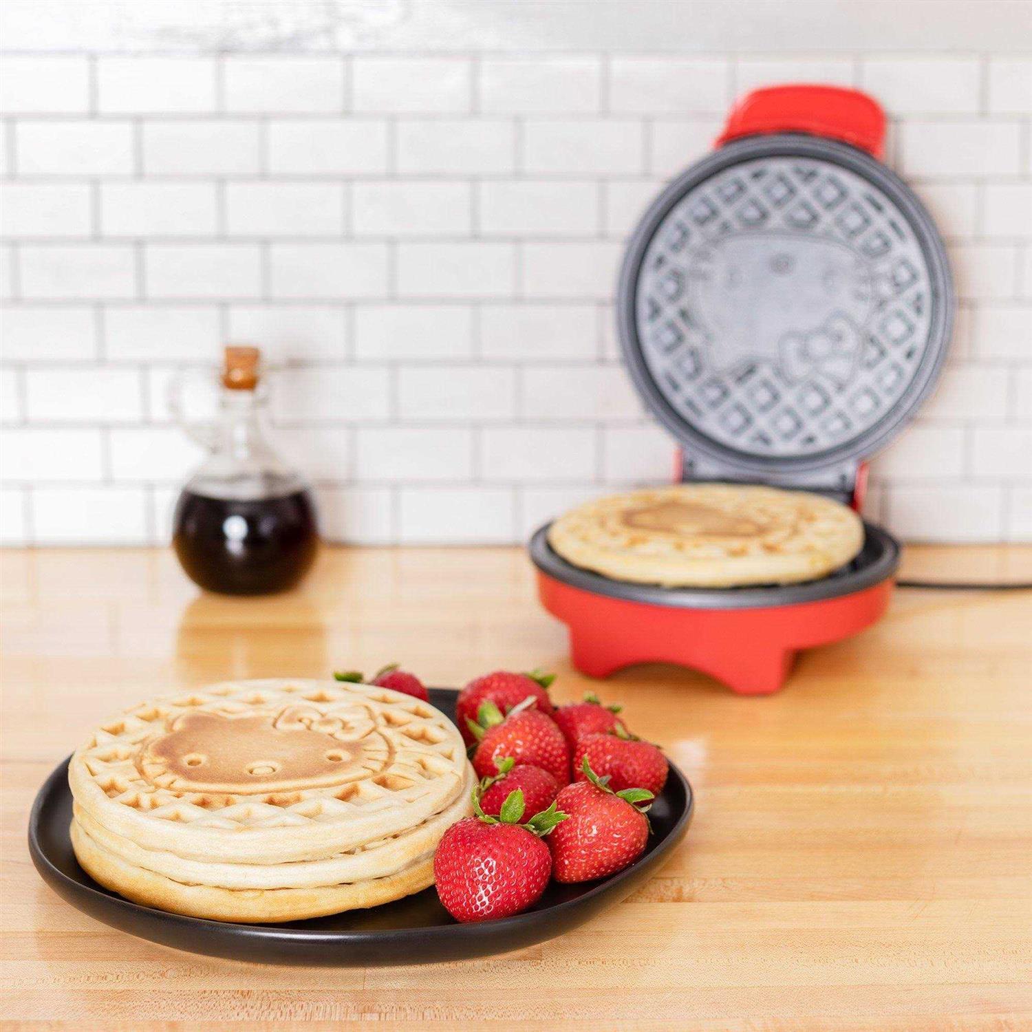 Uncanny Brands Hello Kitty Waffle Maker