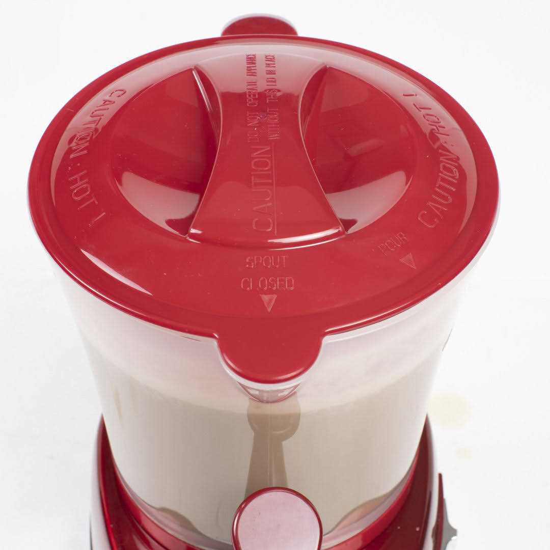 Nostalgia Retro 32 Ounce Hot Chocolate Maker and Dispenser