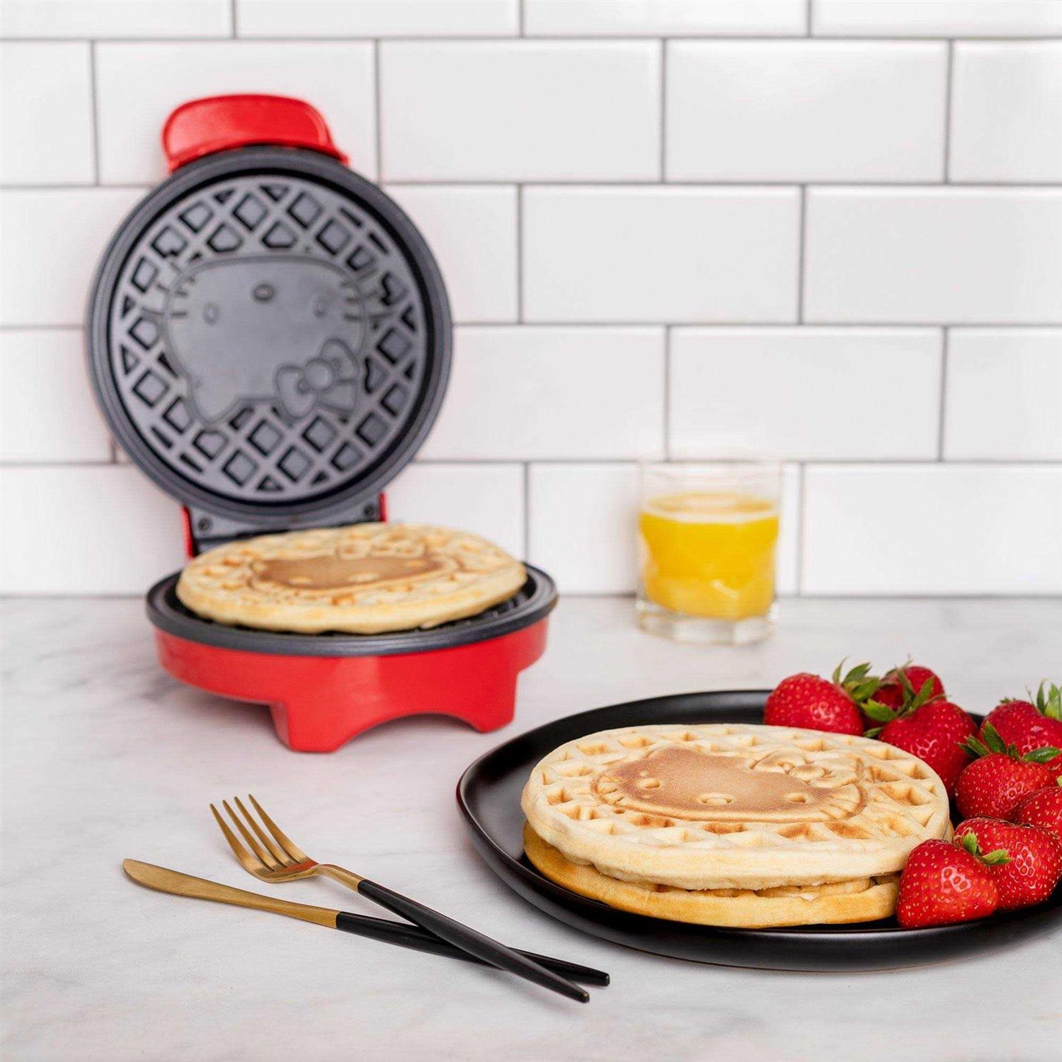 Uncanny Brands Hello Kitty Waffle Maker