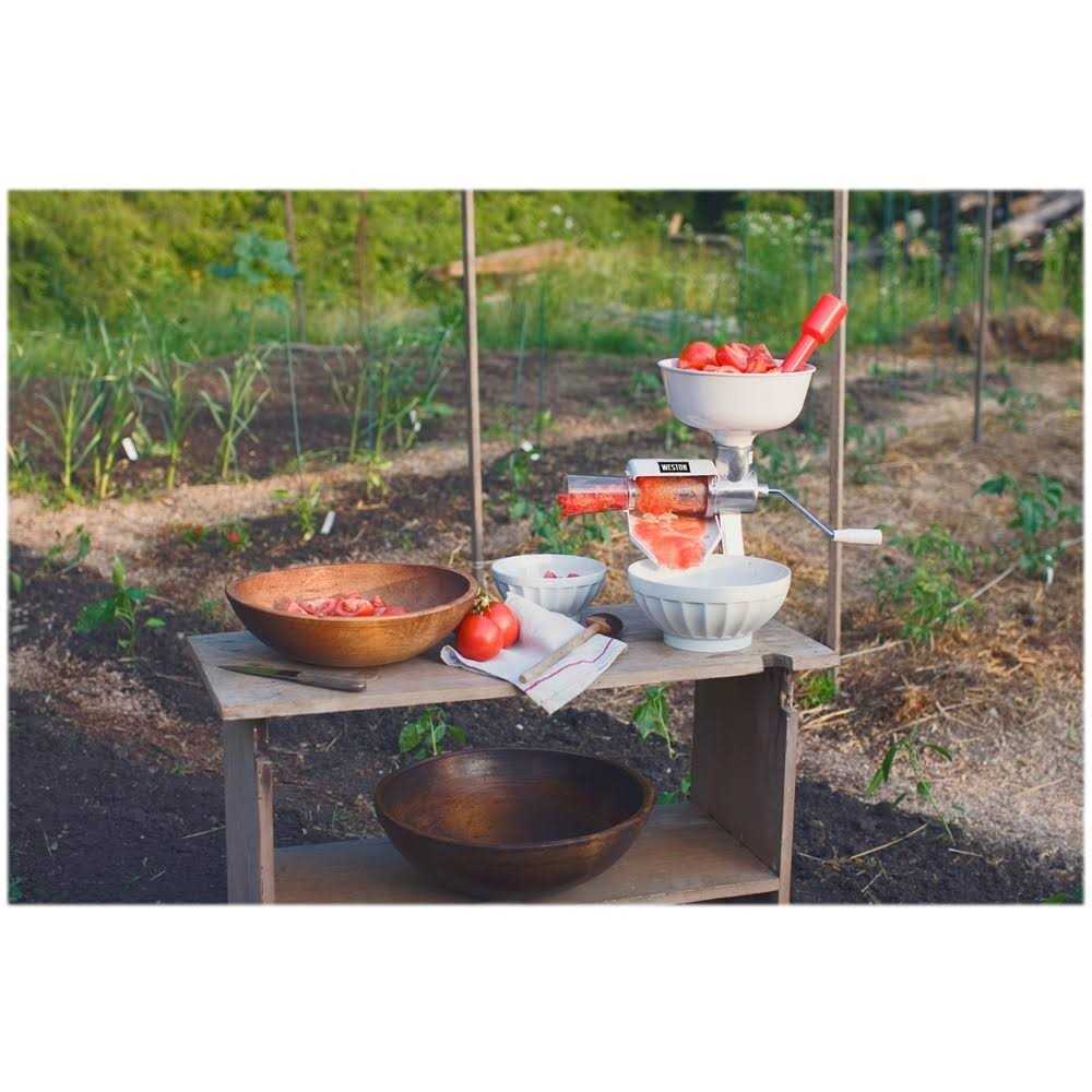 Weston 07-0801 Sauce Maker and Tomato Strainer